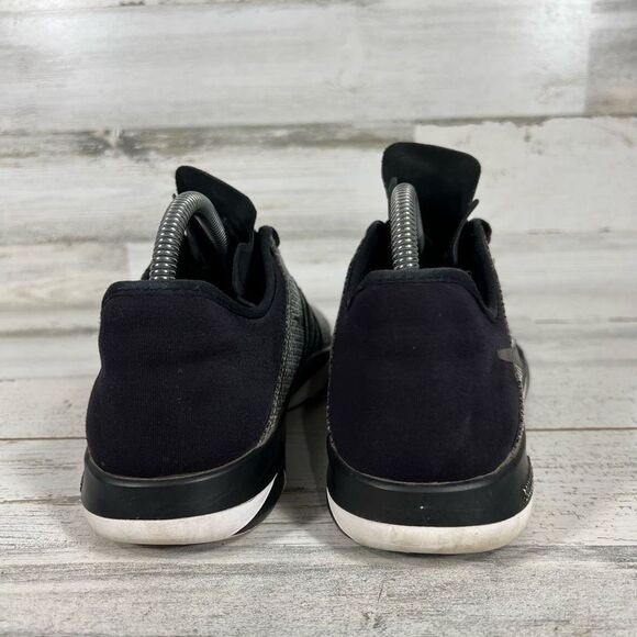 Nike Women's Free TR 6 PRT 833424-100 Black‎ Running Shoes Sneakers Size 8.5 - Picture 3 of 9